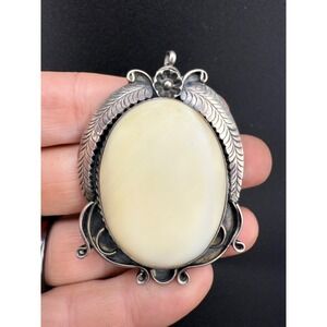 Vintage Mother of Pearl Sterling Silver Pendant Stunning Signed RP